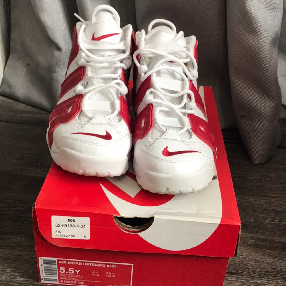 SOLD SOLD Air more uptempo